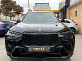 BMW X7Drive 40d M Sport-6 Sitzer-Bmw Garantie - mit Diesel-Antrieb: mit Klimaanlage, Garantie