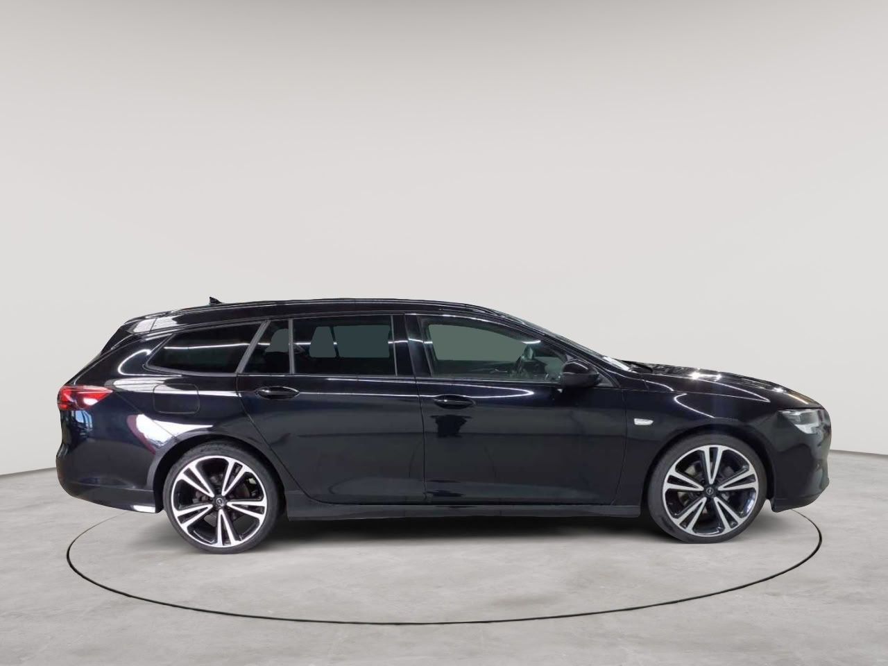 Opel Insignia Sports Tourer 2.0 D. 4x4 Aut. imagem 3
