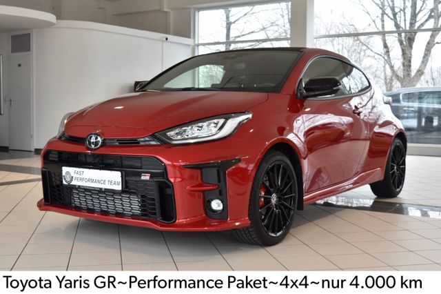 TOYOTA Yaris GR~Performance Paket~4x4~nur 4.000 km