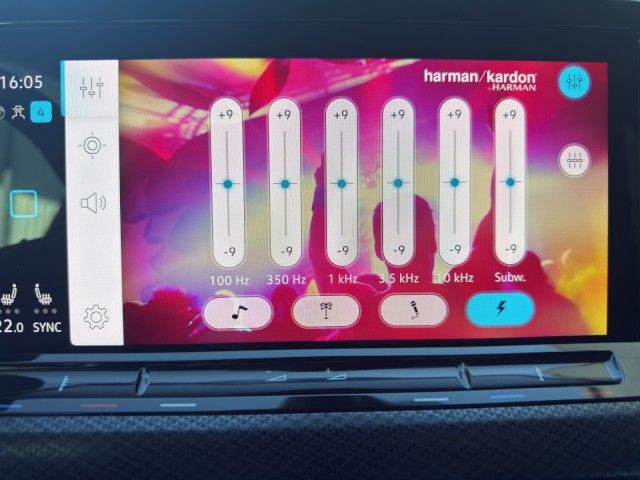 Golf VIII United 1.5 eTSI DSG NAV+LED+ACC+HARMAN