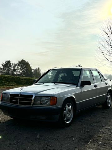 Mercedes-Benz Mercedes - Benz 190E W201 1.8