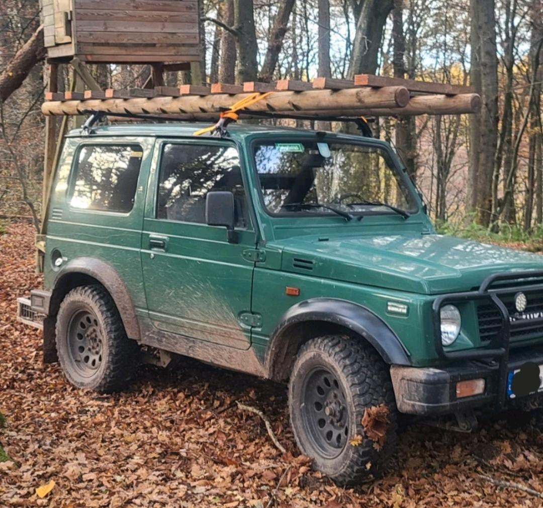 Suzuki SJ Samurai