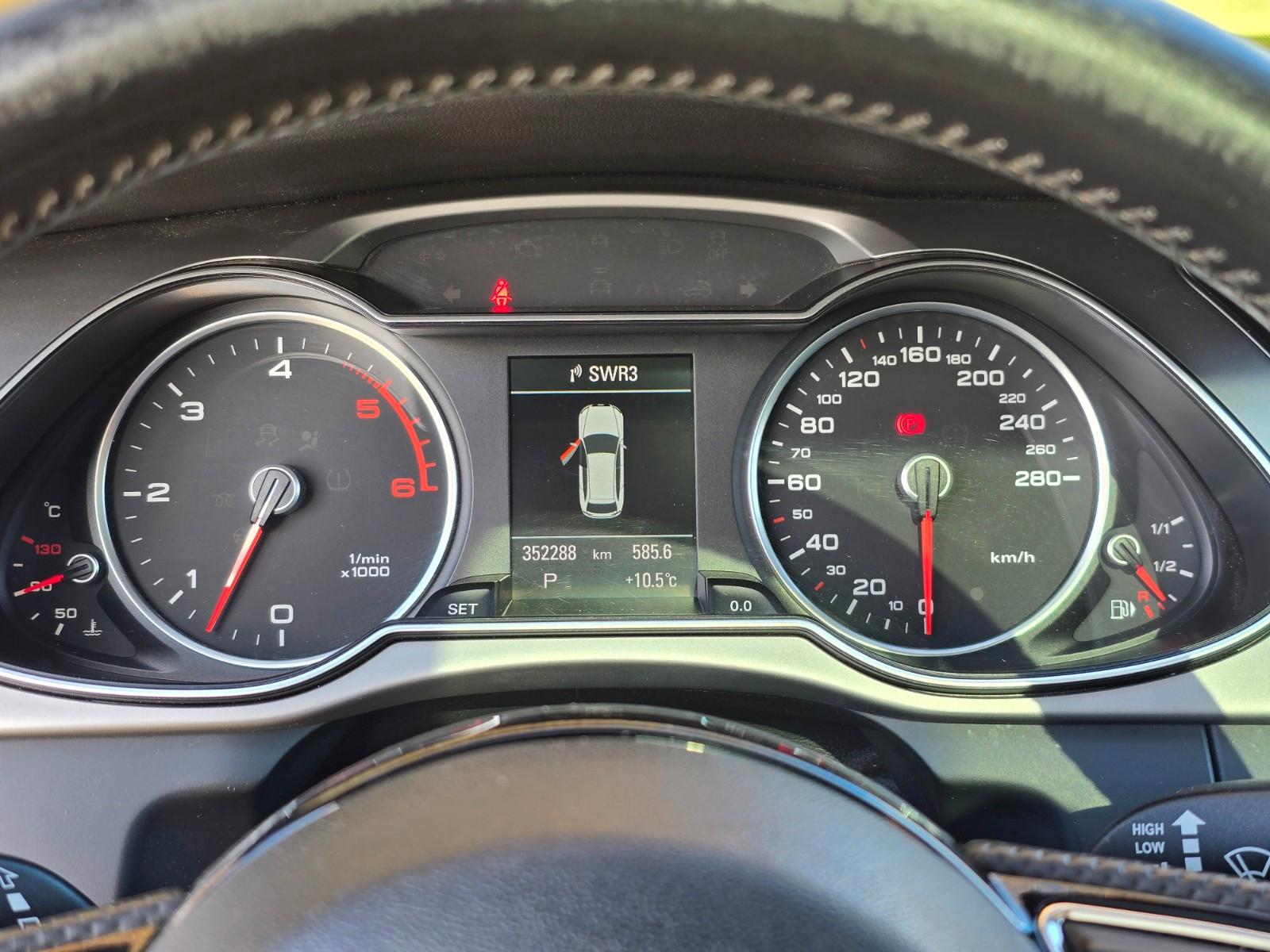 Audi Quattro 2012 — photo 8