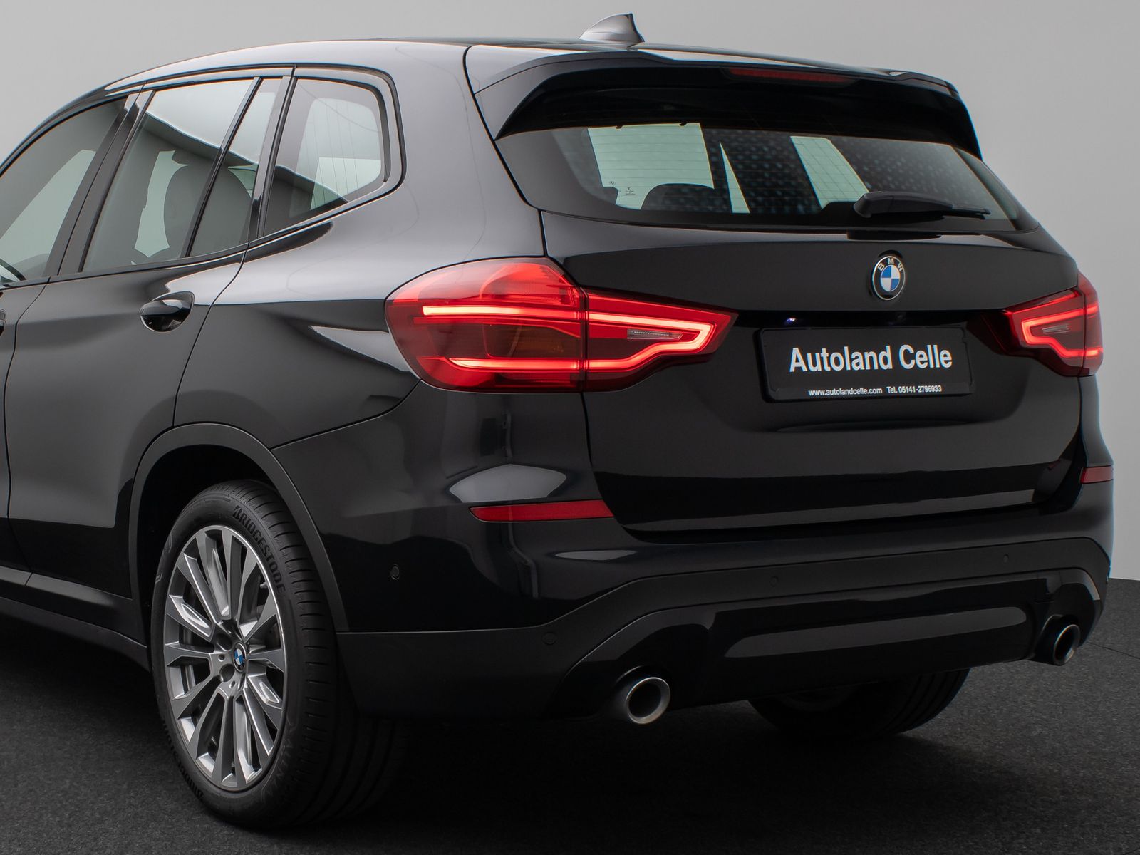 Fahrzeugabbildung BMW X3 xD30i Panorama Kamera DAB HiFi Komfort 20Zoll