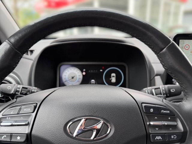 Fahrzeugabbildung Hyundai KONA Edition 30+ Elektro 2WD +KLIMA+NAVI+PDC+UVM