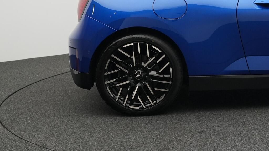 MINI Cooper SE - Bild 17