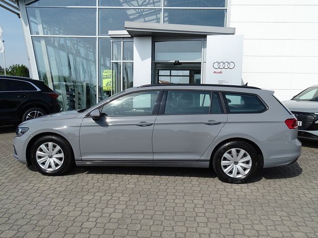 Passat Variant 1.5 TSI DSG Conceptline/ Business