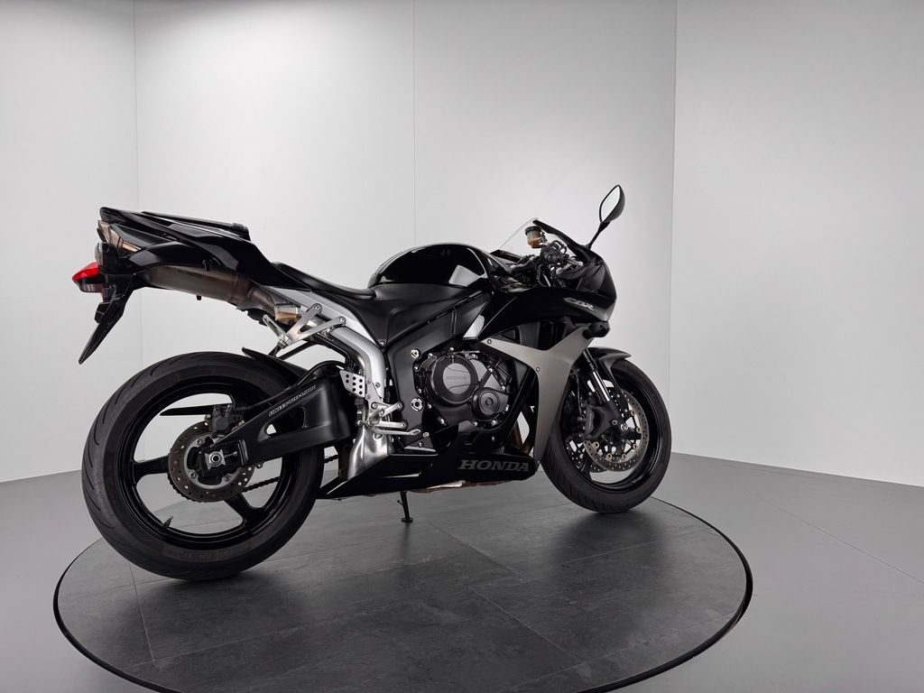 Fahrzeugabbildung Honda CBR 600 RR *TOP-ZUSTAND *SERVICE NEU