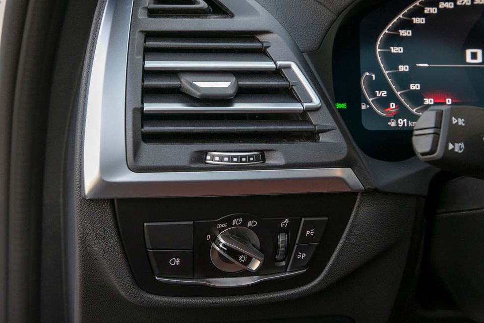BMW X4 M - Bild 10