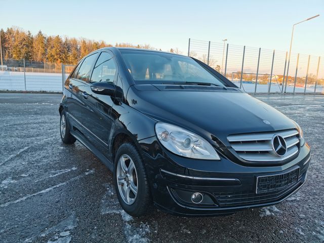 Mercedes-Benz B 150 *Klima*AHK*TÜV NEU *LIEFERSERVICE