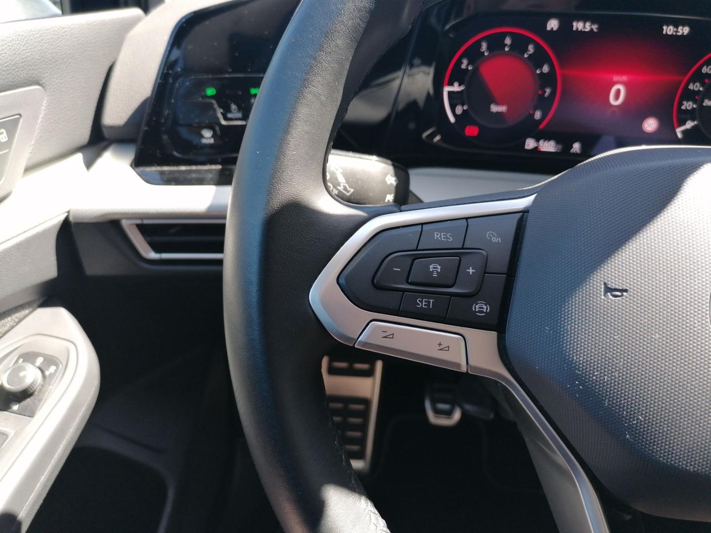 Volkswagen Golf Variant VIII LED Navi Klima LenkHzg. Shz Ca, миниатюра 22
