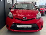 Toyota Aygo 1.0 Basis nur 27TKM Scheckheft TÜV NEU 1-Hd - Toyota aus 2012: Aygo
