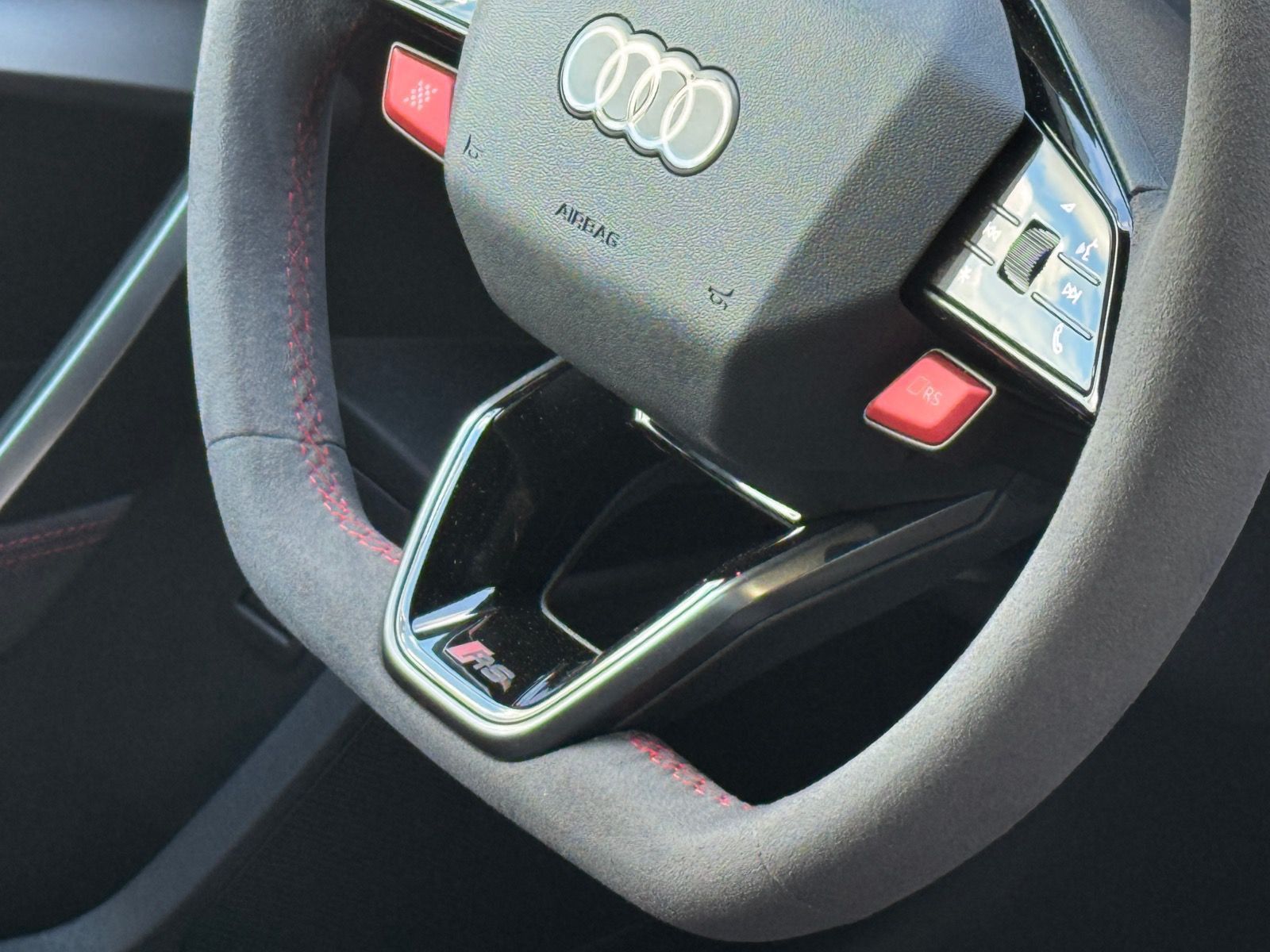 Audi RS3 - Bild 10