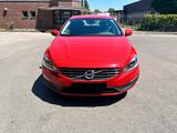 Volvo V60 D6 TWIN ENGINE Plug-in-Hybrid Momentum M... - Volvo Hybrid (Diesel/Elektro)
