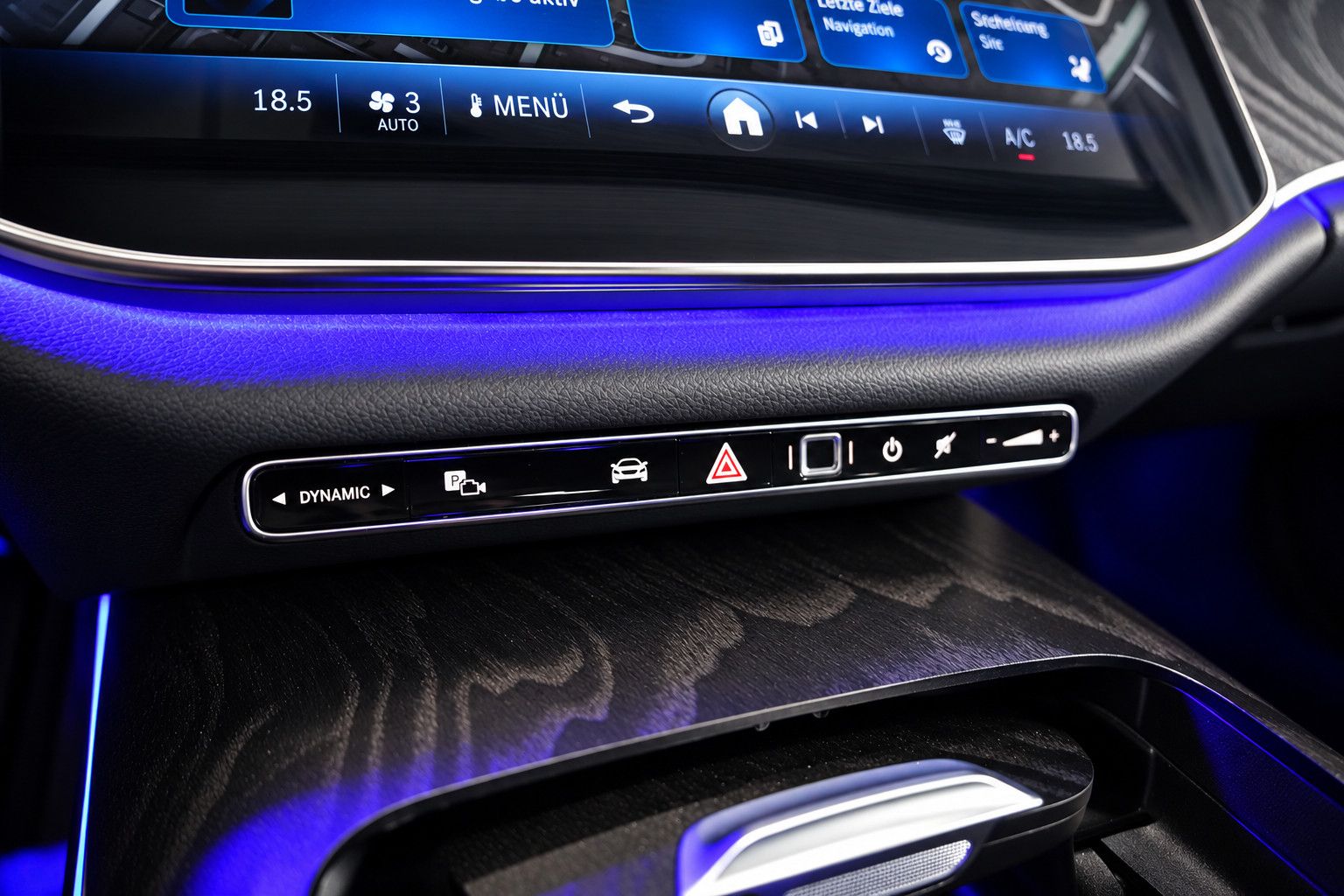 Fahrzeugabbildung Mercedes-Benz E E 220d*AMG*Ambiente*360°*Digital Light*Virtual