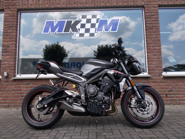 Triumph Street Triple RS 765