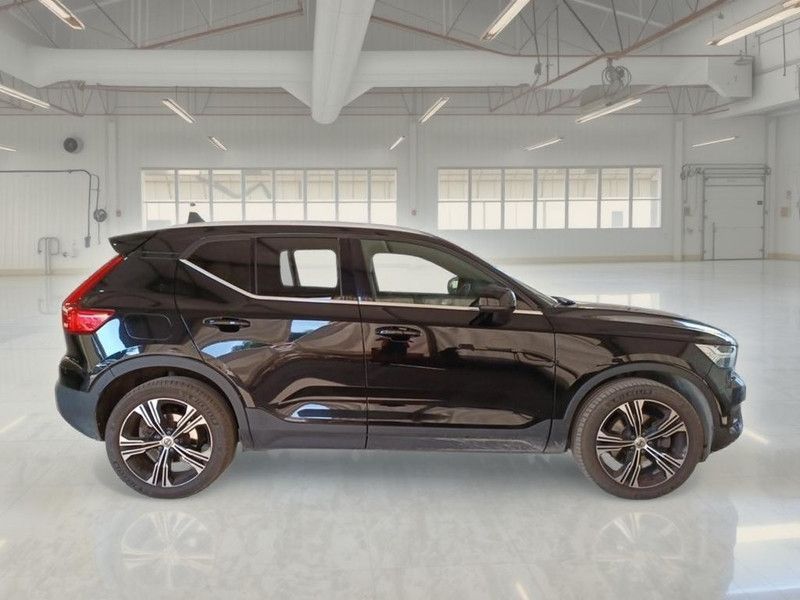 Volvo VOLVO XC40 B4 AWD AUTOMATICO INSCRIPTION SUV imagem 3
