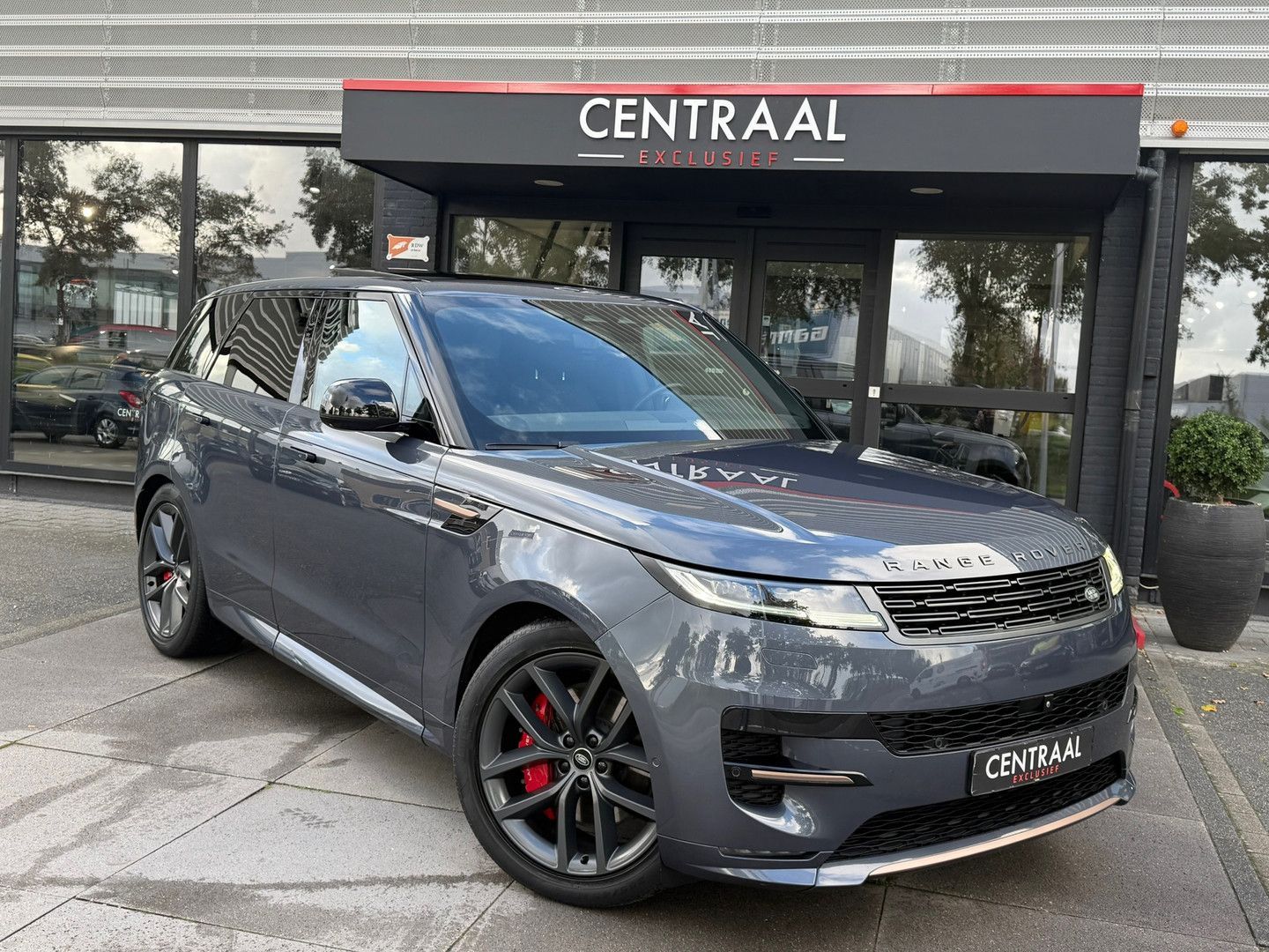 Land Rover Range Rover Sport 3.0 P440e Dynamic HSE Pano|SOH imagem 3