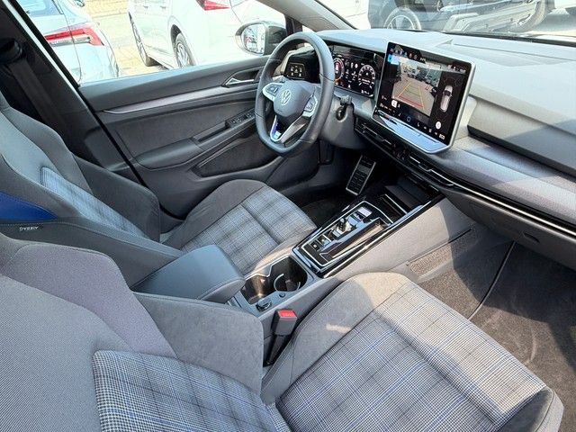 Volkswagen Golf - Bild 13