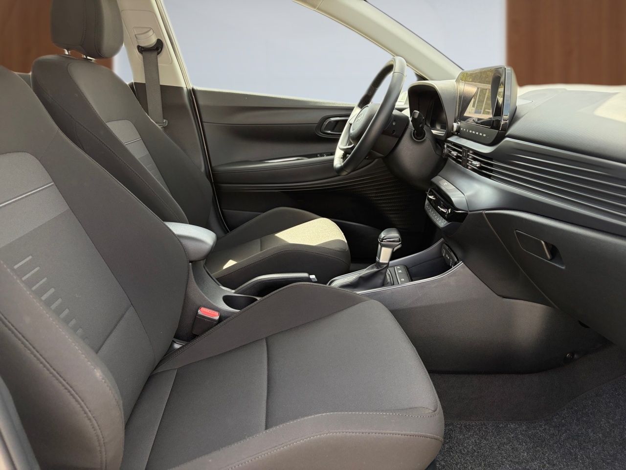 Fahrzeugabbildung Hyundai BAYON TREND 4xSHZ AUT Fernlichtass. Kam. KeyLess