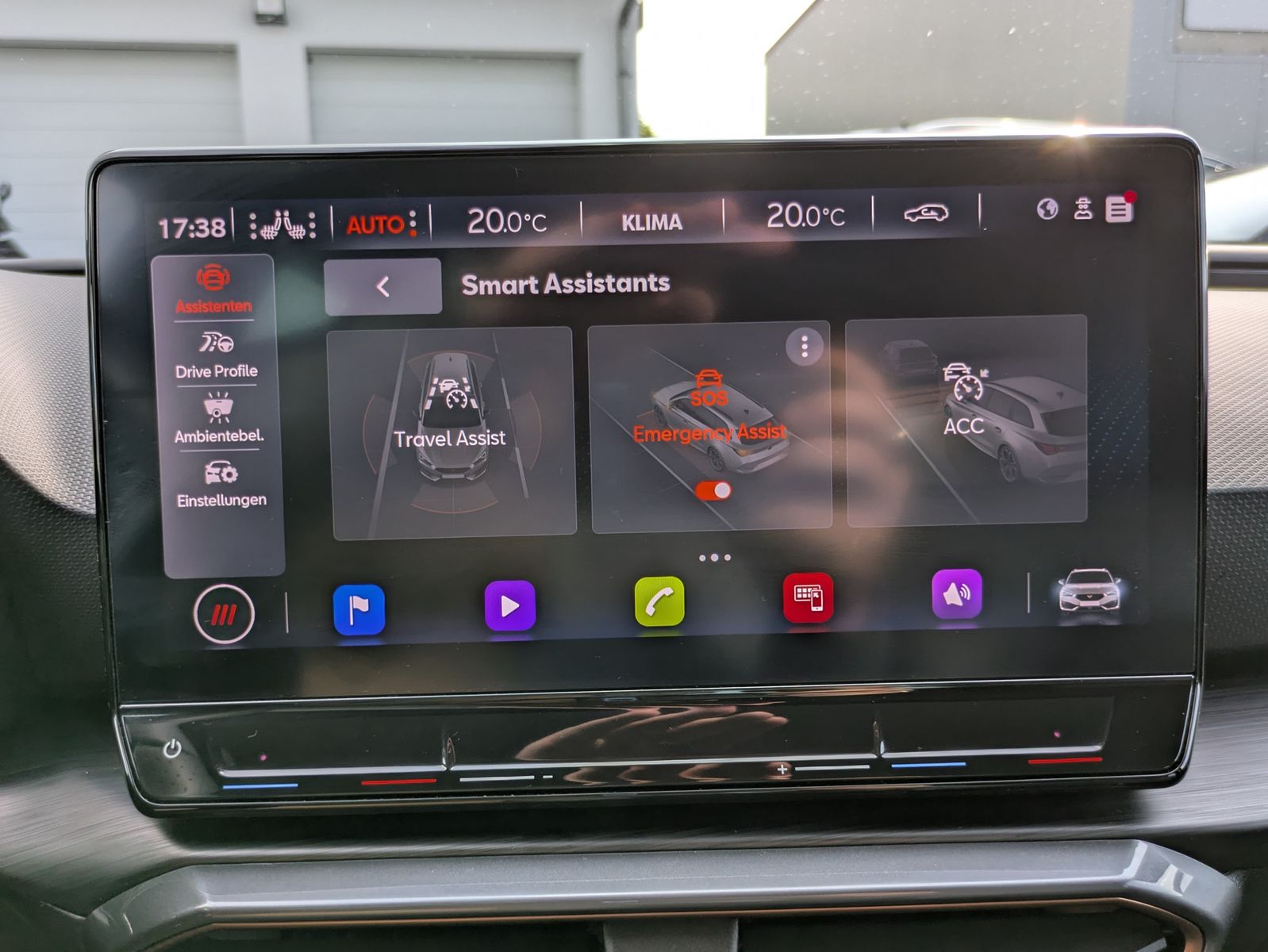 Fahrzeugabbildung CUPRA Leon 1.5 eTSI DSG MATRIX-LED*ACC*AHK*KAMERA*18"