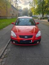 Kia KIA Rio Hitno zu verkaufen - gebrauchte Kia Rio aus dem Jahr 2008