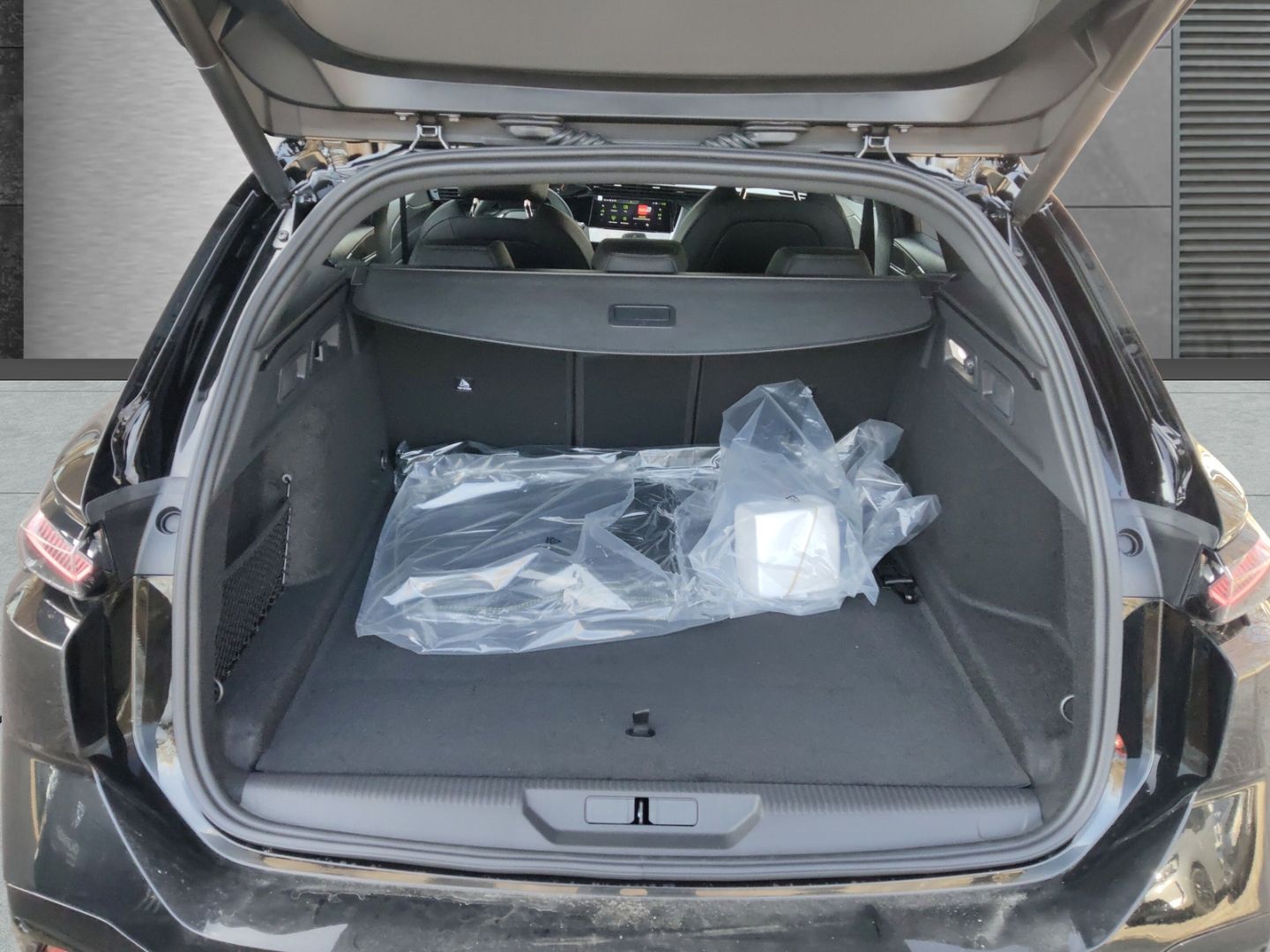 Peugeot 308 - Bild 5