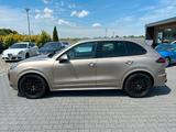 Porsche GTS Sonderlack PTS+Interior PEM  TOP PREIS 1Hand - Porsche Cayenne mit Benzin-Antrieb