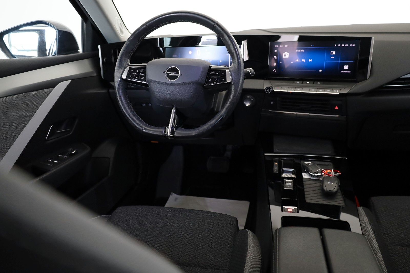 Fahrzeugabbildung Opel Astra L Lim.Plug-in Hybrid,Kamera,Mirrorlink,ACC