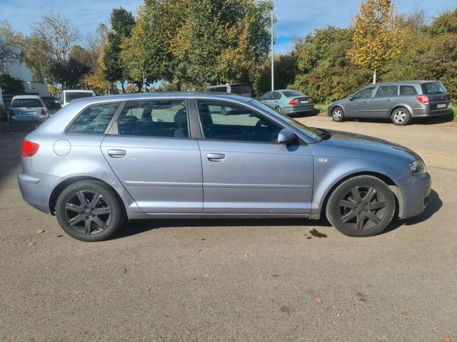 Audi A3 2.0 TDI (DPF) S tr. Ambiente Sportback