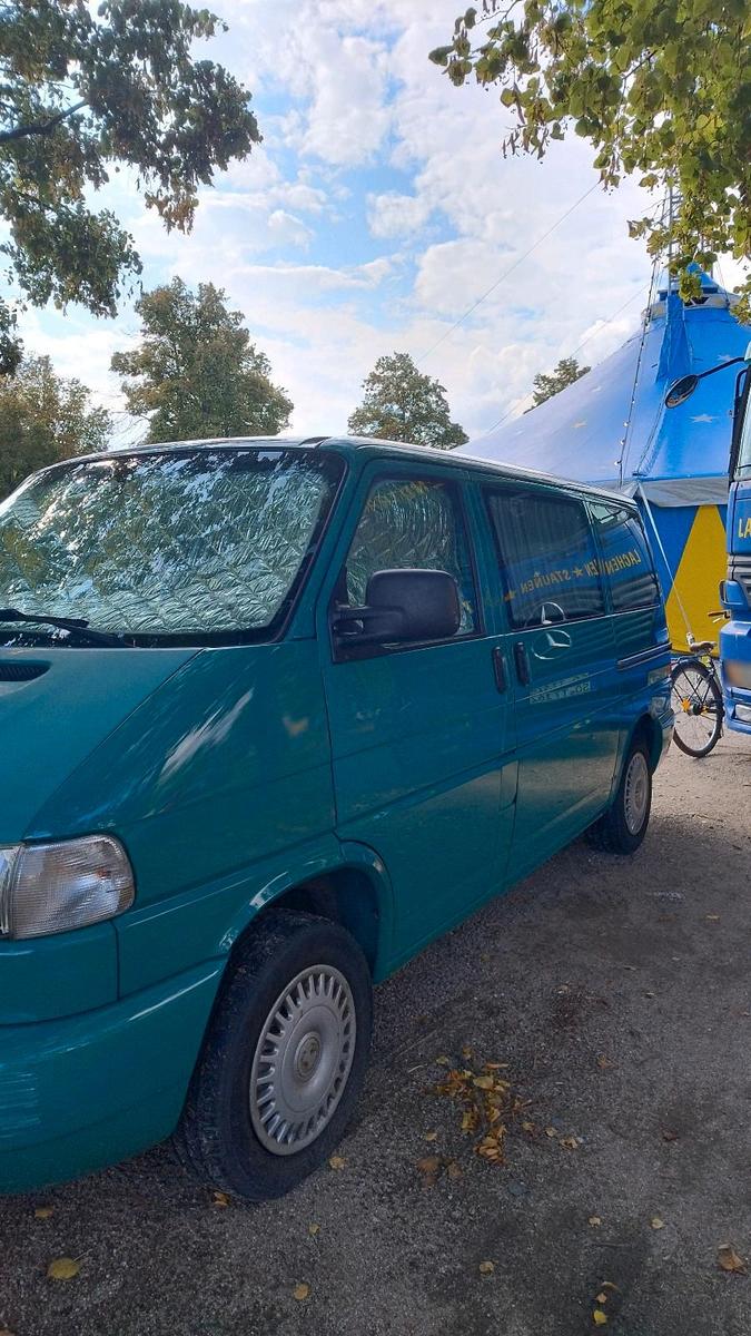Volkswagen T4 Caravelle
