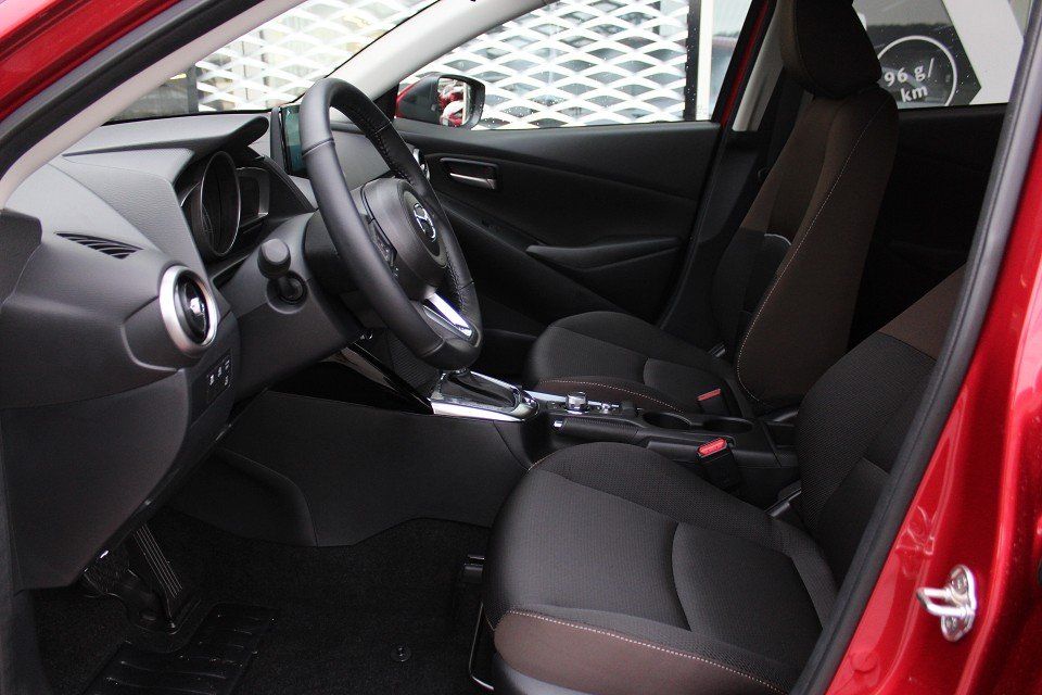 Fahrzeugabbildung Mazda 2 Exclusive-Line G-90 TOU-P1 AT ACAA Voll-LED SH
