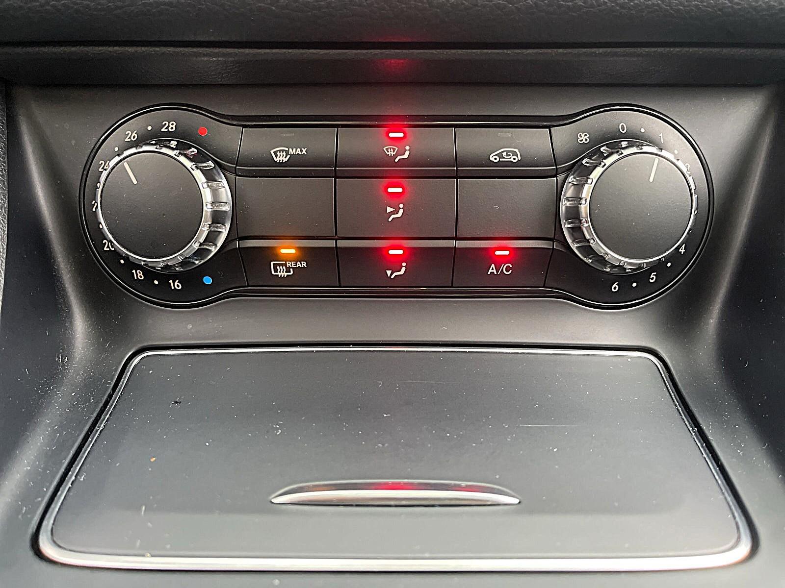 Mercedes-Benz GLA 7G-DCT Urban LED NAVI PANO SHZ PDC, миниатюра 30