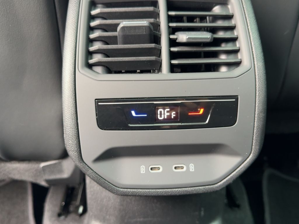 Fahrzeugabbildung CUPRA Formentor VZ AHK