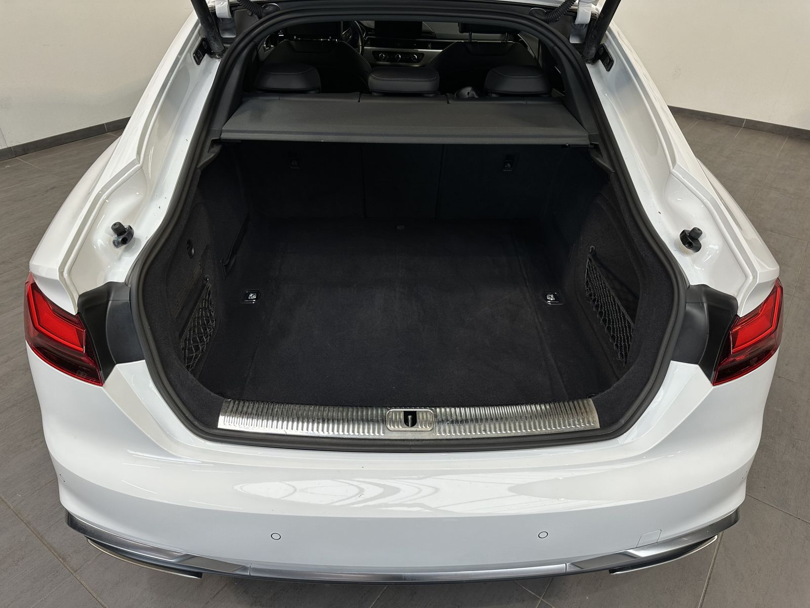 Fahrzeugabbildung Audi A5 SpB 40 TDI Qu S-Line NAV+LED+ACC+HEAD-UP+19ZO