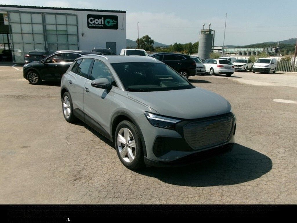 Audi AUDI Q4 40 E-TRON 204CV AUTOMATIC BUSINESS ( FAR imagem 2