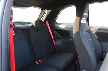 Fahrzeugabbildung Abarth 500 595 Pista Competizione Beats