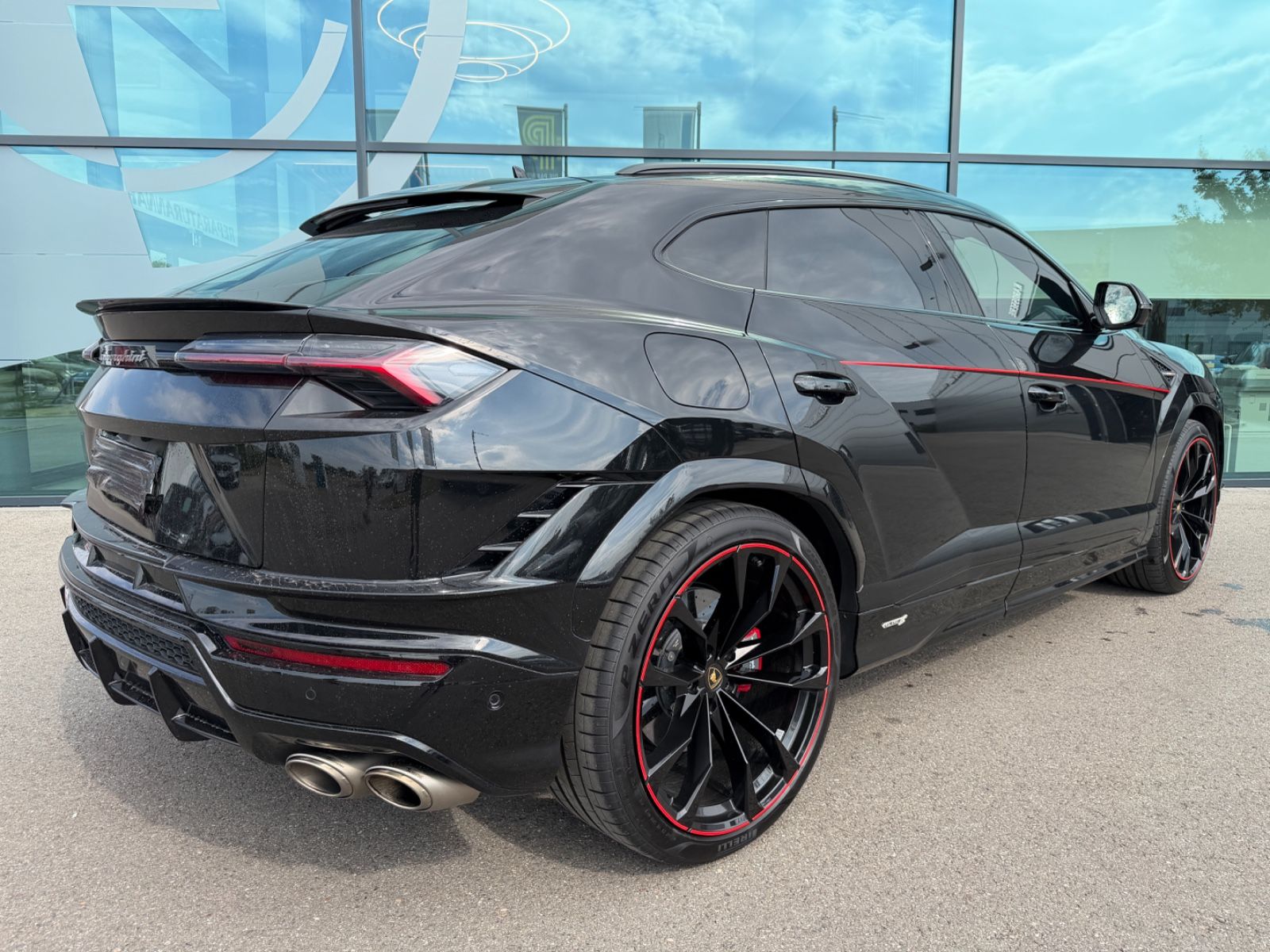 Lamborghini Urus S PANORAMA AKRAPOVIC CARBON 23ZOLL foto 3