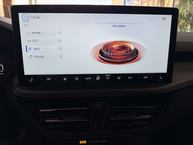 Ford Kuga ST-Line MATRIX-LED  HEAD-UP-Display