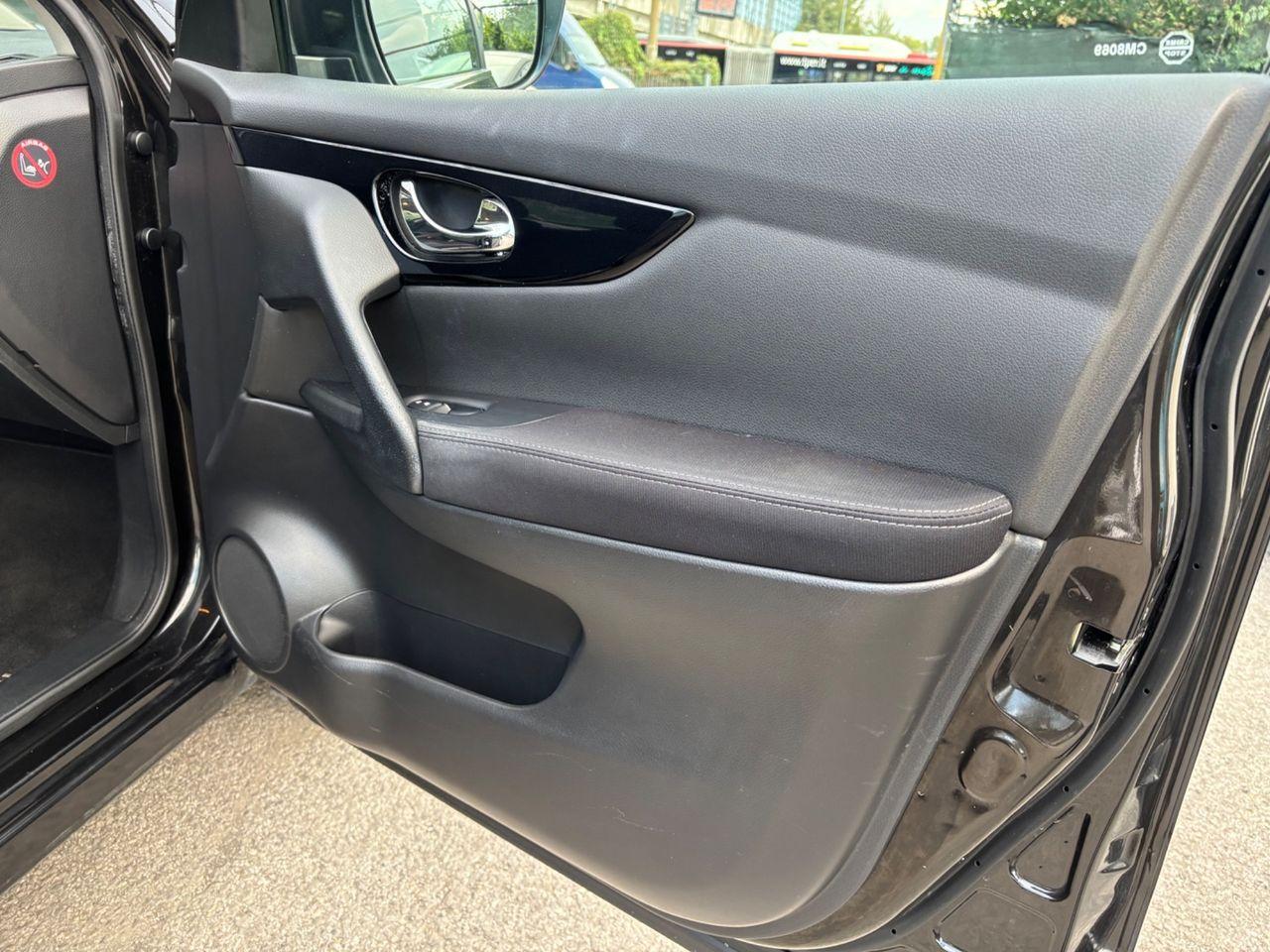 Nissan Qashqai 2015 — photo 15
