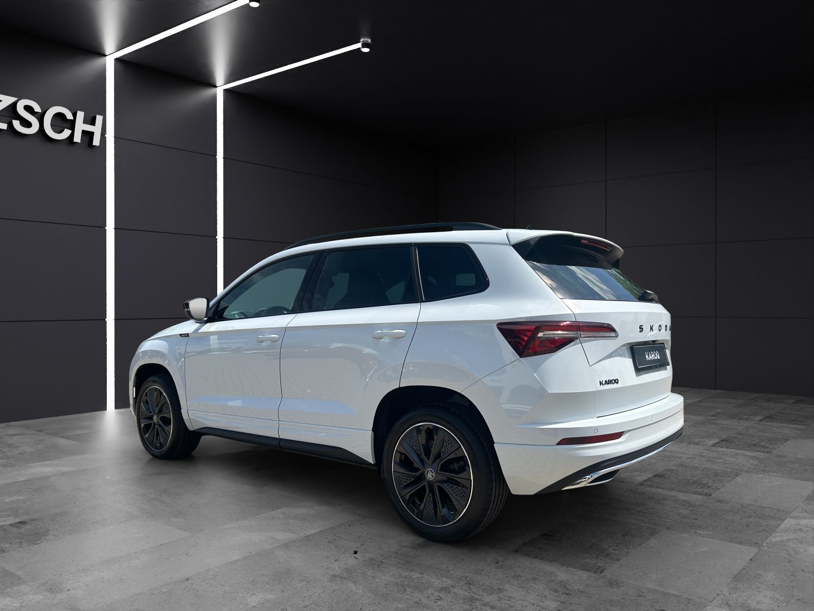 Fahrzeugabbildung SKODA Karoq 2.0 TDI Sportline MATRIX AHK