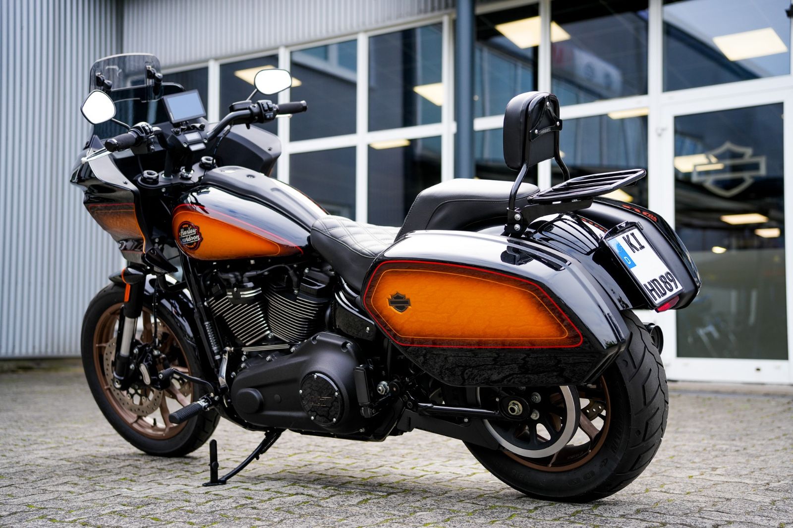 Fahrzeugabbildung Harley-Davidson FXLRST Low Rider ST 117 - HeinzBikes Clubstyle