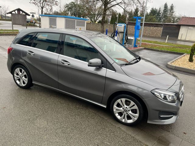 Mercedes-Benz B 200 B 200 d ++66000Km++Leder,Navi+