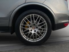 PORSCHE Cayenne S Diesel 8xBereift|Bose|Luftfahrwerk