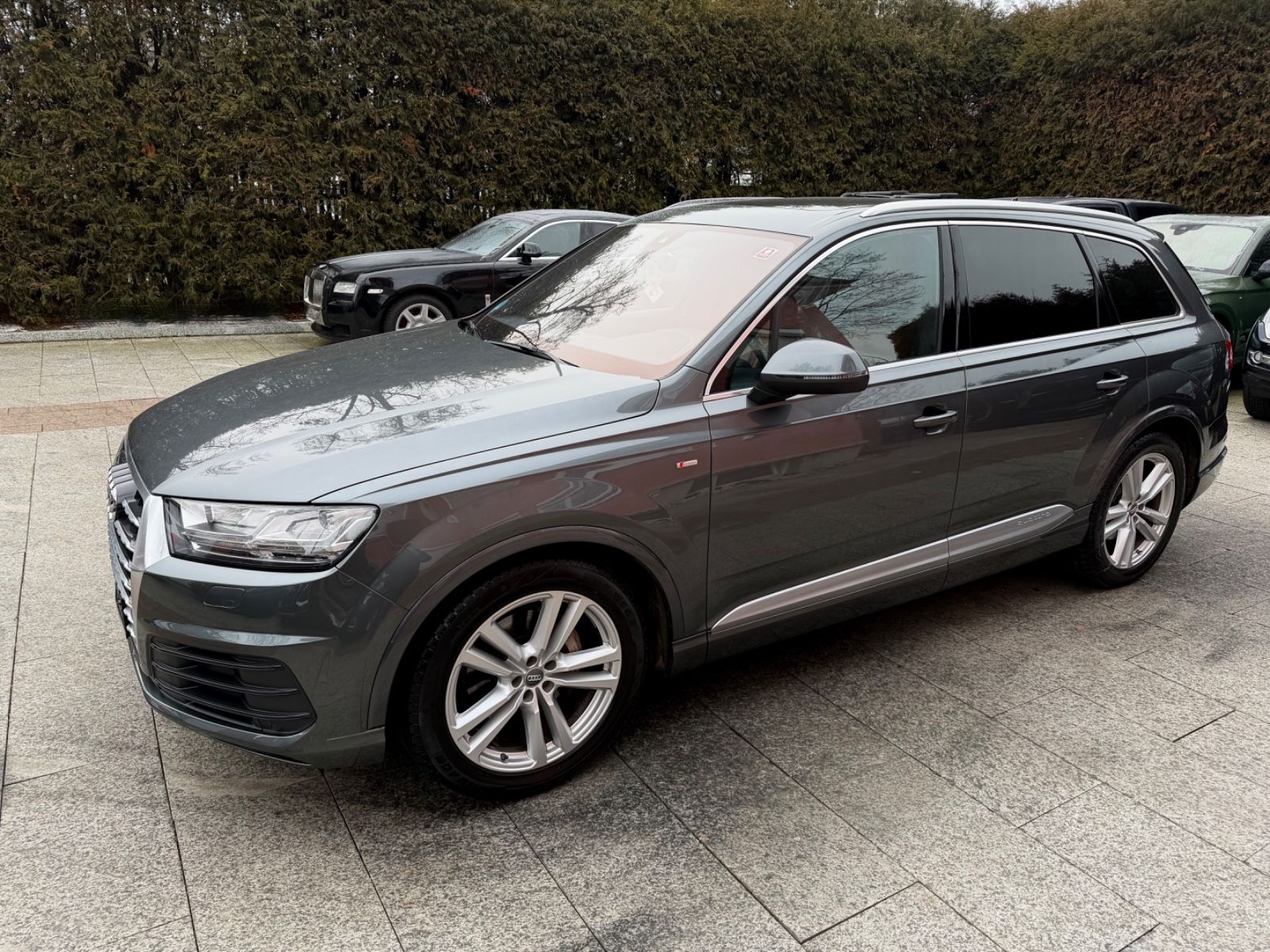 Audi Q7 - 1