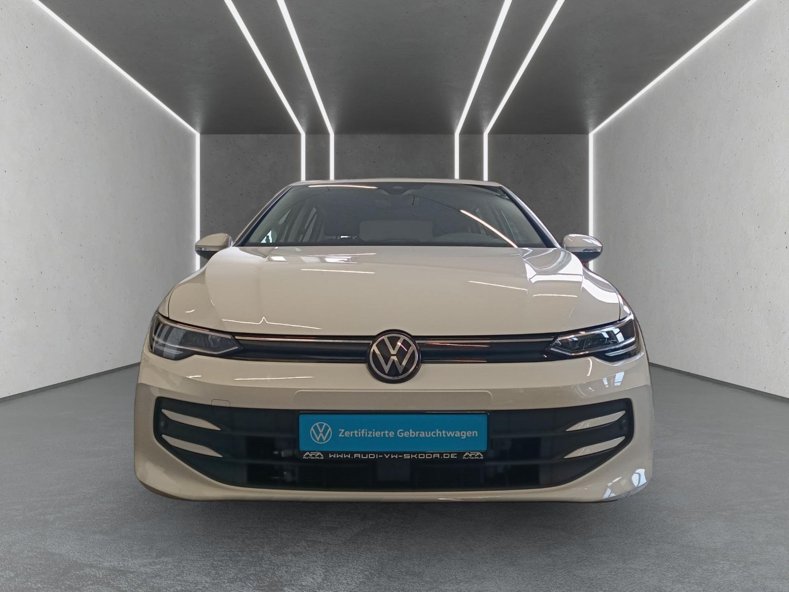 Volkswagen Golf - Bild 6