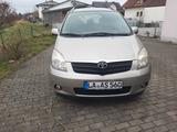 Toyota Corolla Verso 2.0 D-4D - - Toyota Corolla Verso mit Diesel-Antrieb: 2.0
