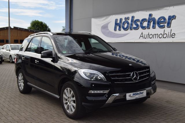 Mercedes-Benz ML 250 ,AUTO,Schiebed,Navi,Leder,Xenon,Parks,Kam