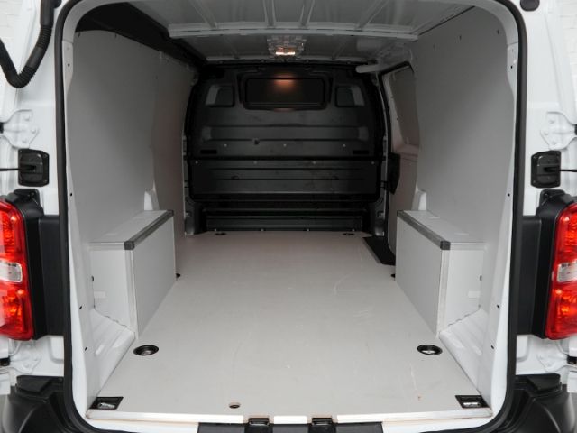 Vivaro C CARGO L CDTI+NAVI+RÜCKFAHRKAMERA+BEIFAH