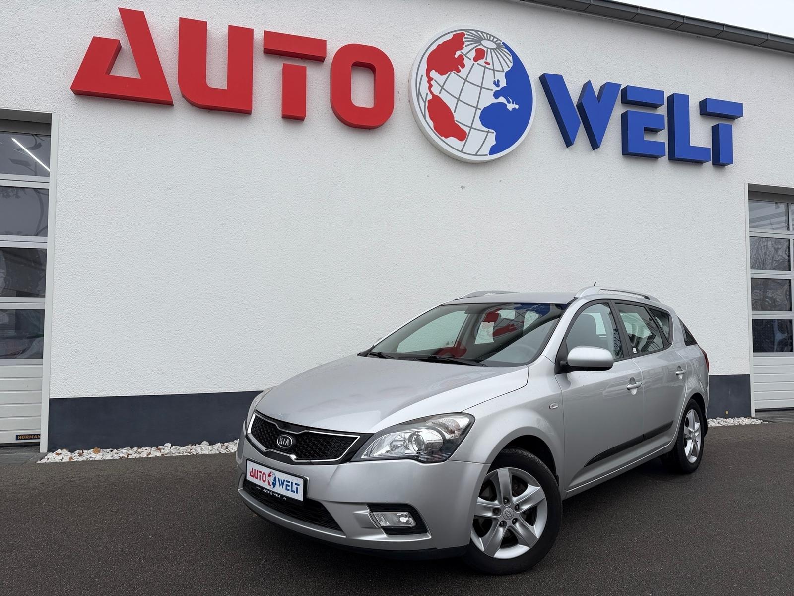 Kia cee'd 2013 — photo 25